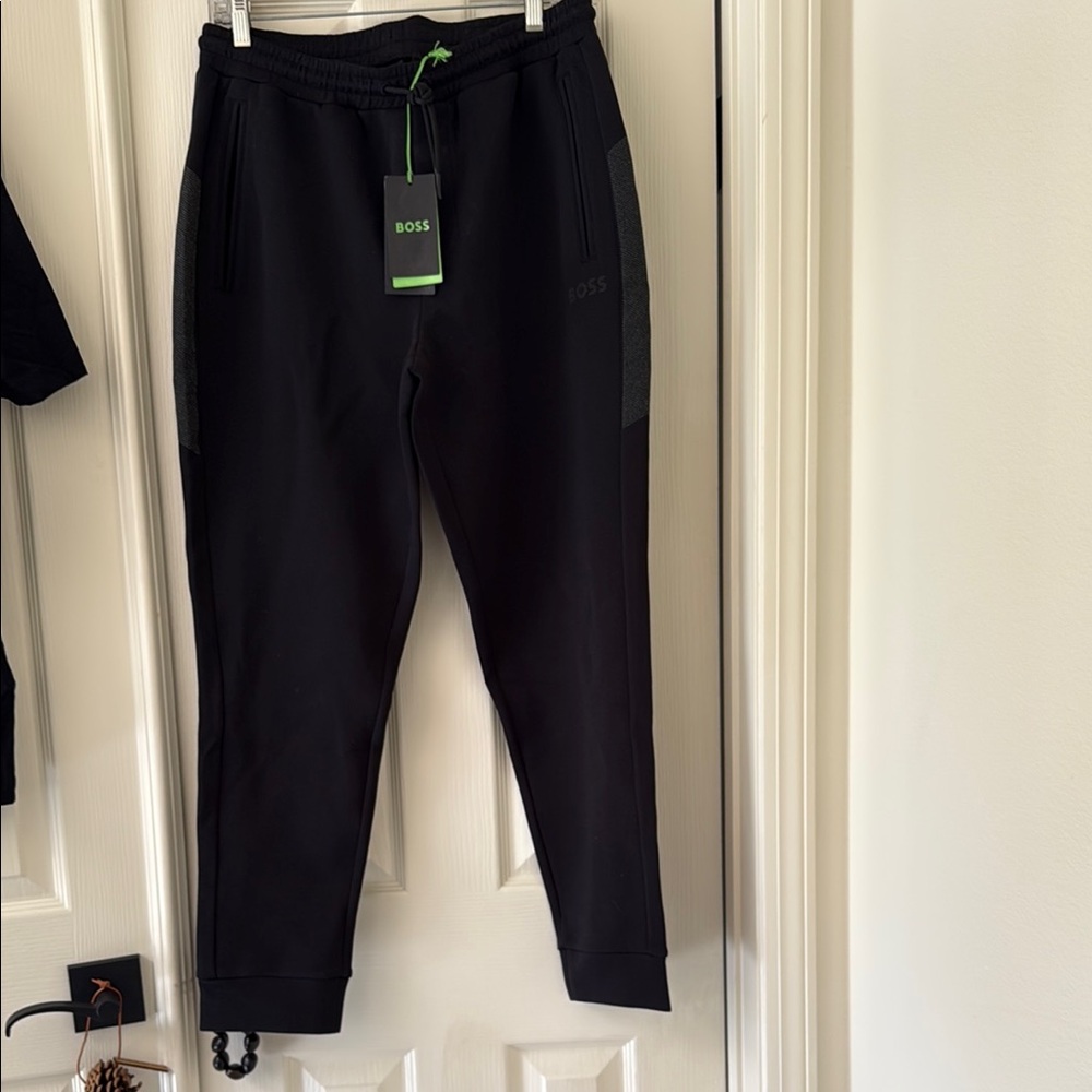 Boss Men's Black and Gray Joggers